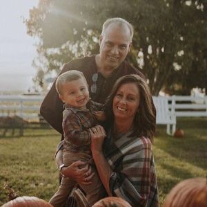 Meet your Posher, Cynthia